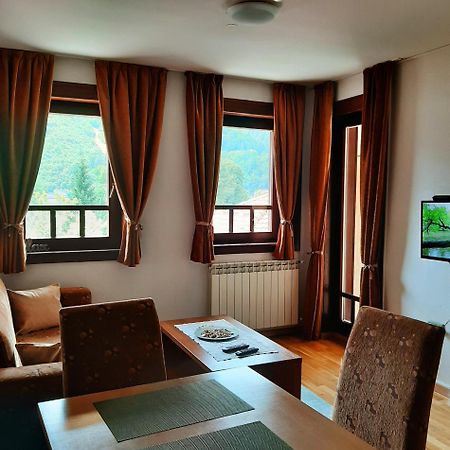 Relax Apartman Fojnica Exterior photo